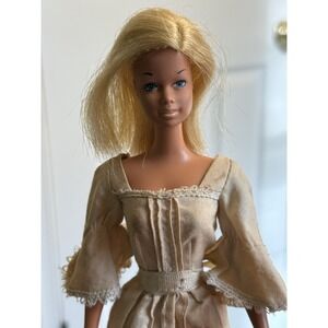 Vintage 1966 Barbie Doll With Bendable Knees Hip‎ Twist Blonde Hair Korea 11.5"